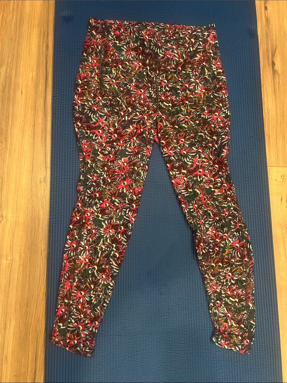 Lululemon Floral High-Waist Leggings in Black and pink